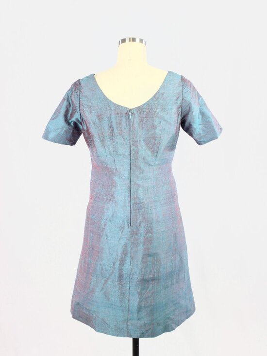 Vintage 60's Unbranded Iridescent Blue Dupioni Silk A-Line Dress, Size S - Picture 3 of 11